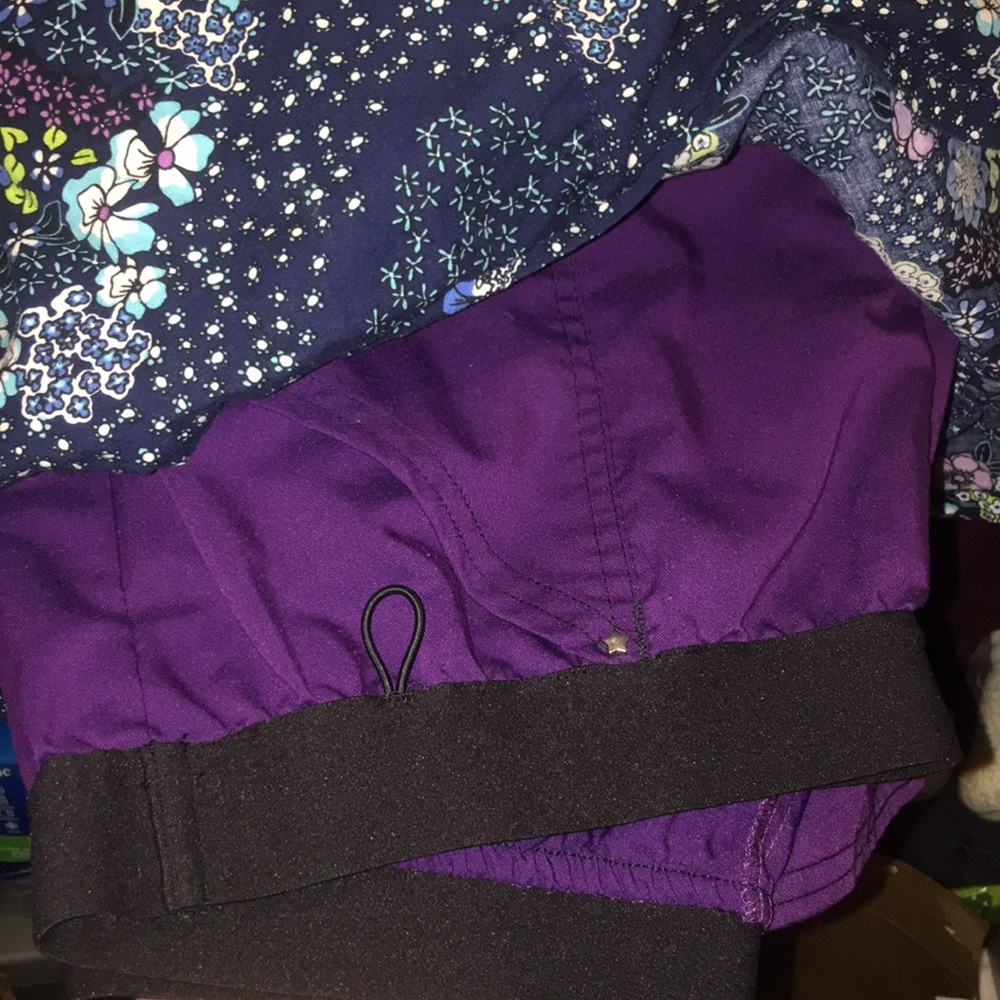 Scrub set - Picture 3 of 4